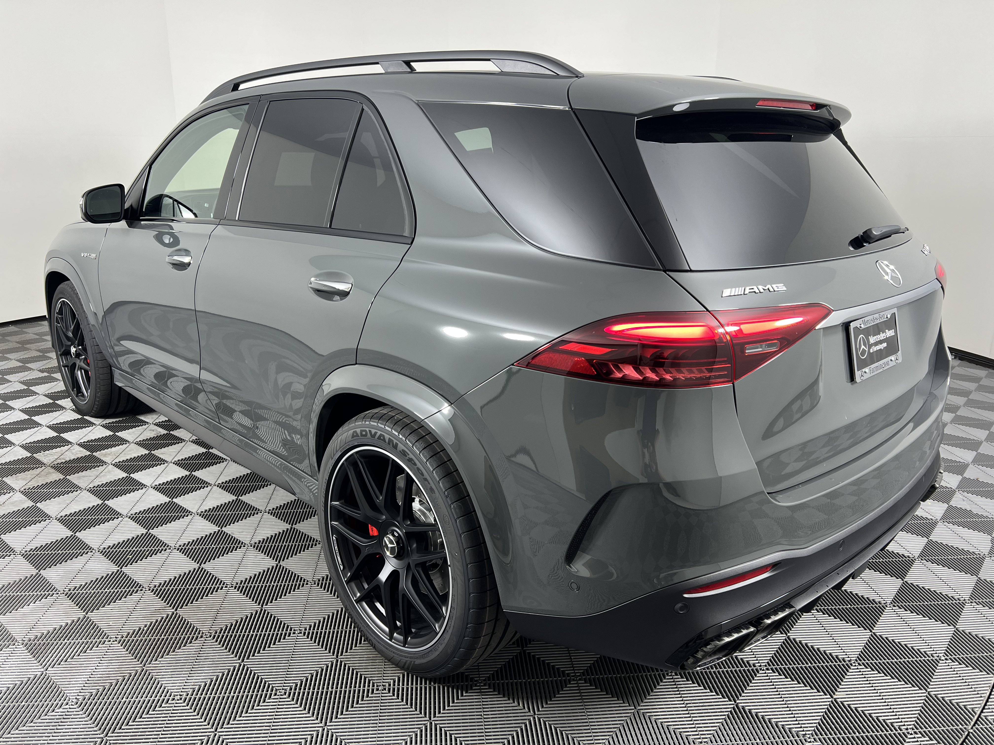 New 2026 Mercedes-Benz GLE 63 AMG S image 10
