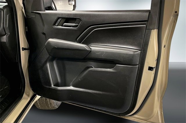 Used 2024 Chevrolet Colorado W/T image 25