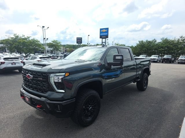 New 2026 Chevrolet Silverado 2500 ZR2 AWD/4WD image 6