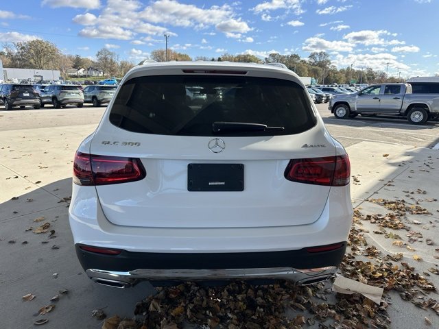Used 2021 Mercedes-Benz GLC 300 4MATIC image 7