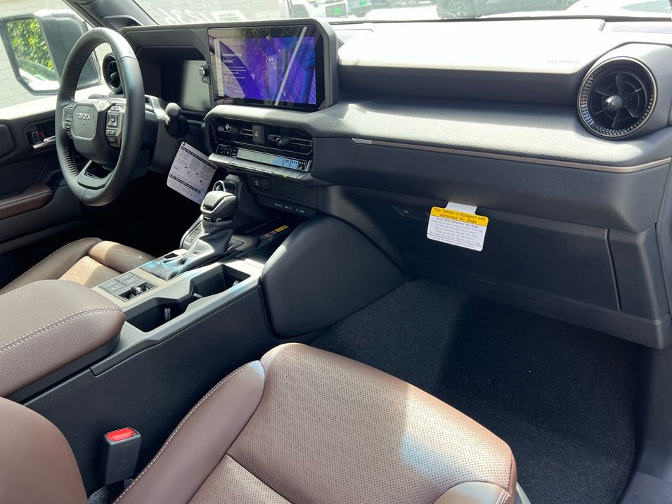 New 2027 Toyota Land Cruiser w/ Premium Package AWD/4WD image 19