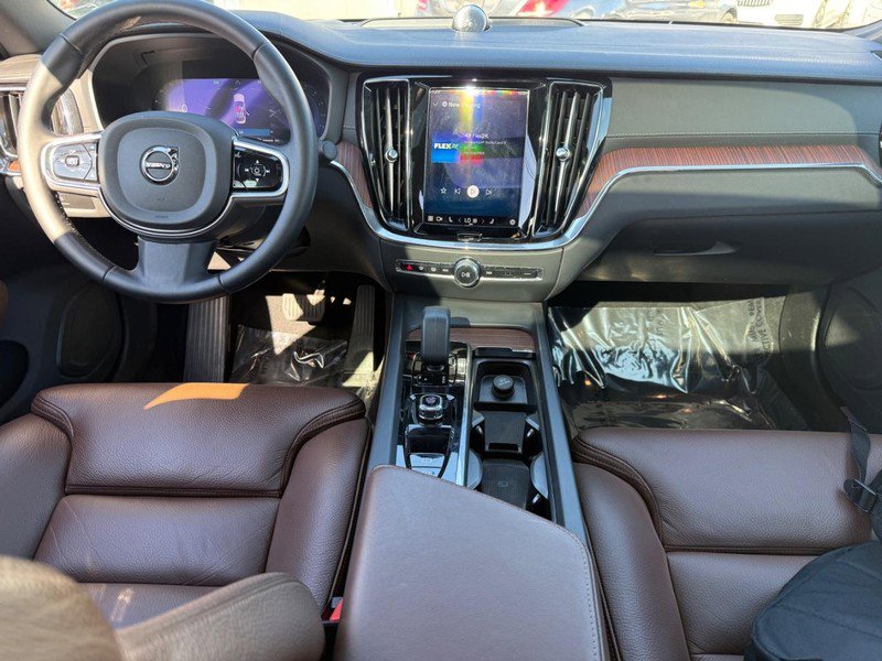 Certified 2024 Volvo S60 B5 Ultimate image 12