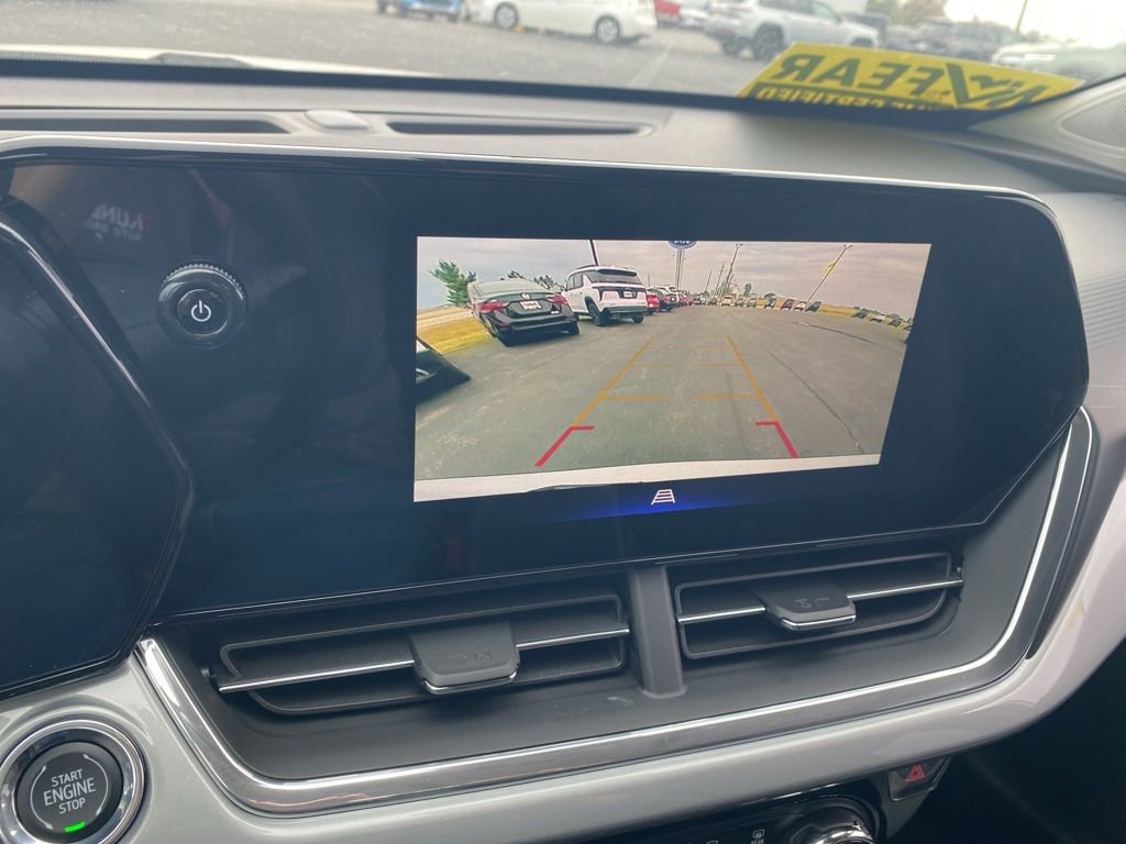 New 2025 Chevrolet Trax LT image 34