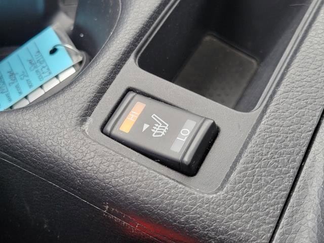 Used 2020 Nissan Rogue SL w/ Premium Package image 31