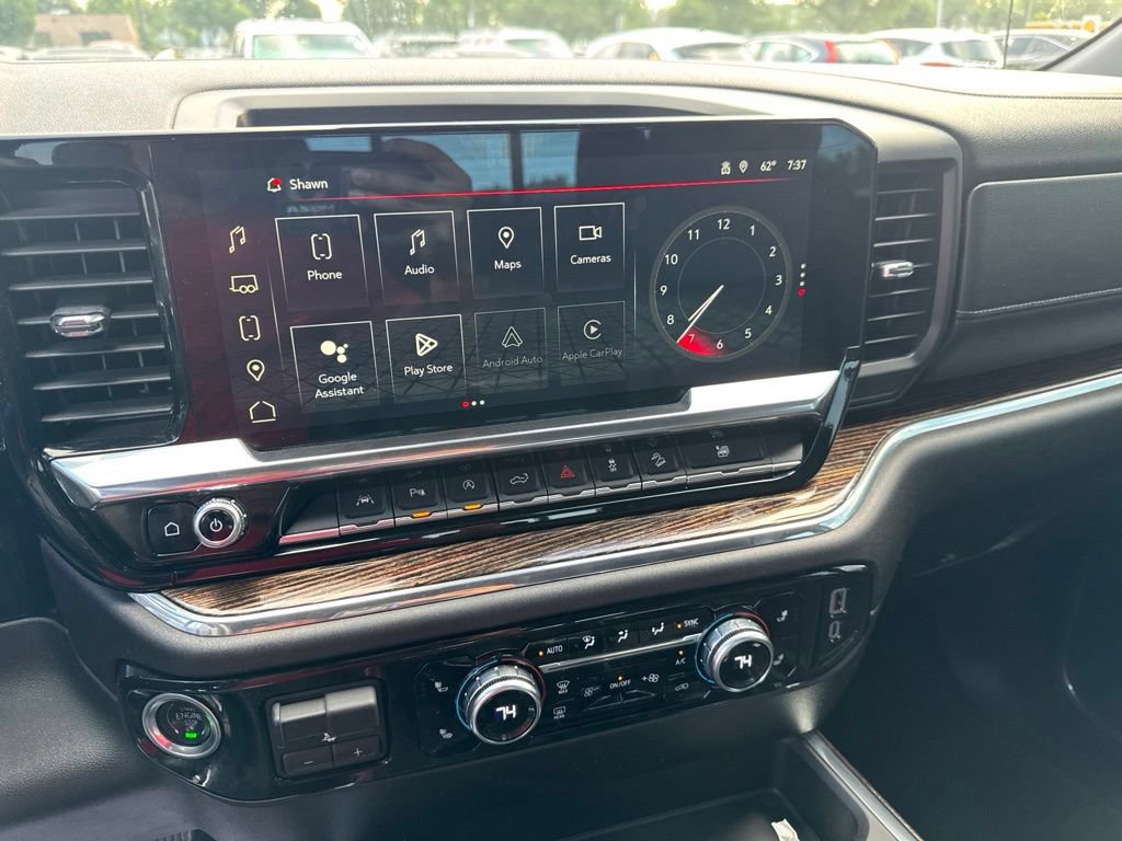Used 2024 GMC Sierra 1500 Elevation w/ Elevation Premium Package AWD/4WD image 8