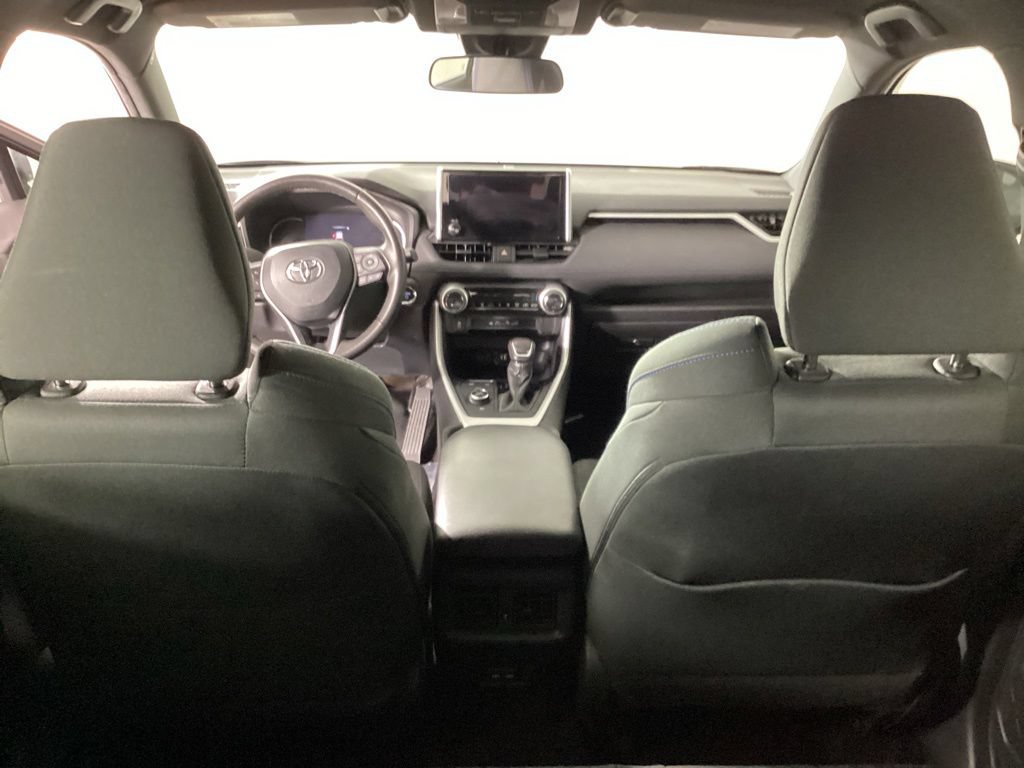 Used 2023 Toyota RAV4 SE AWD/4WD image 25