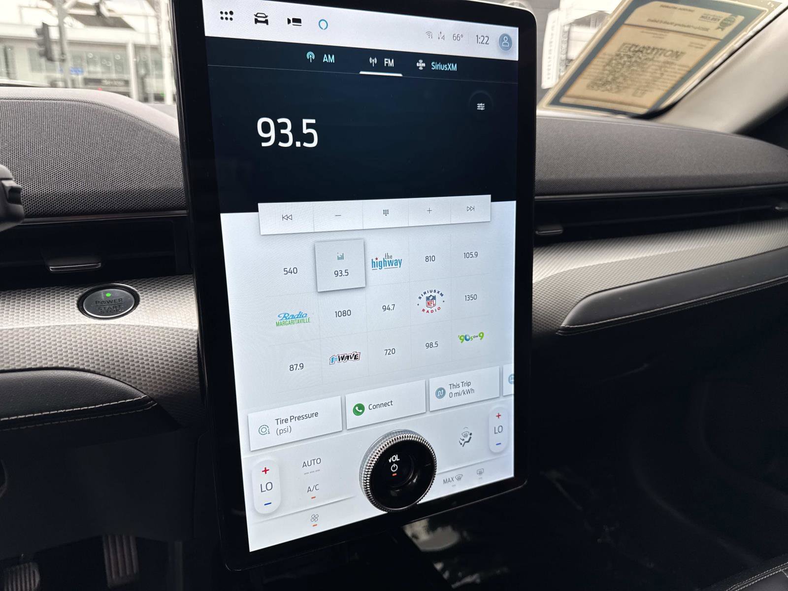 Used 2021 Ford Mustang Mach-E Select image 23