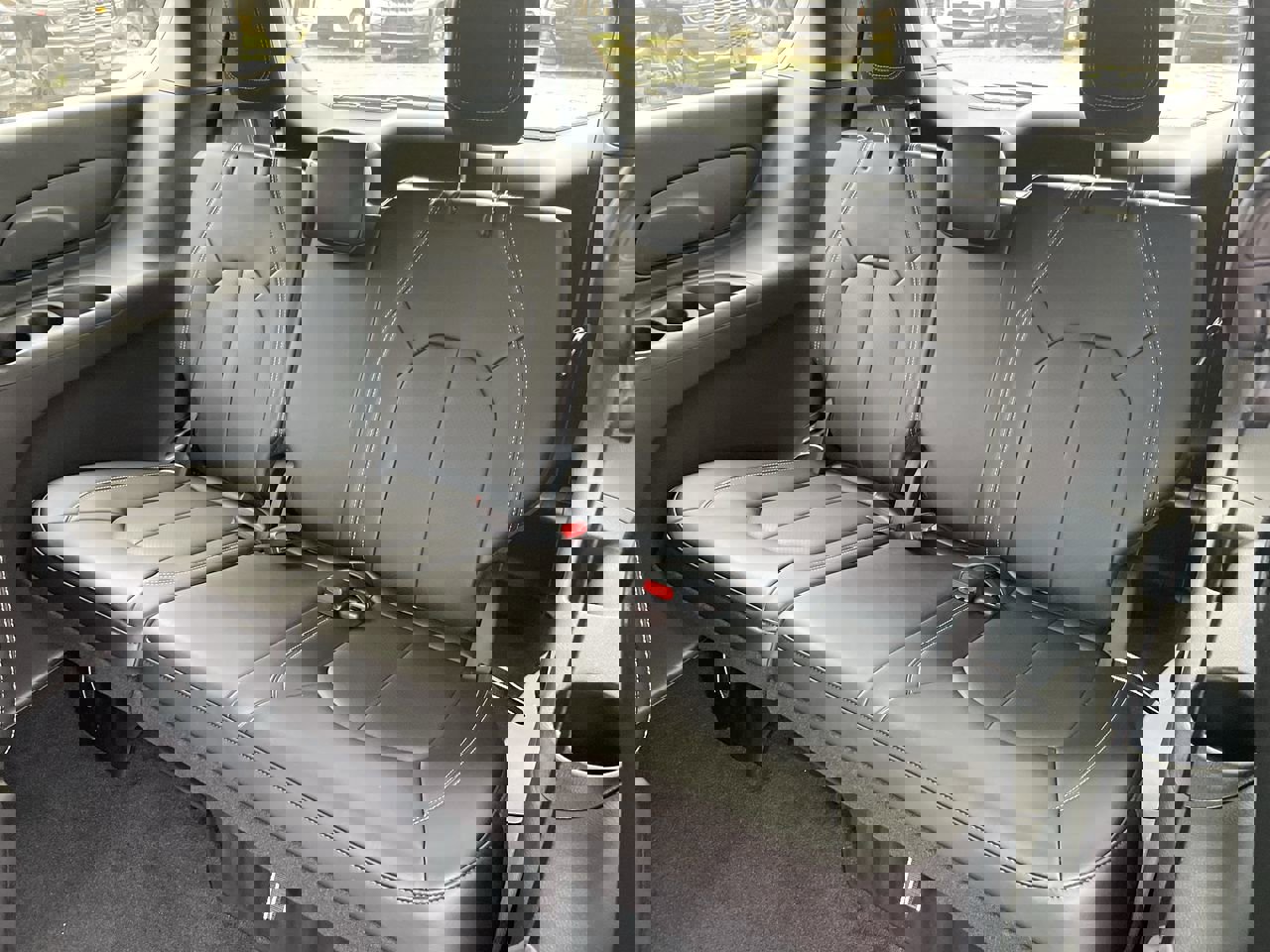 New 2026 Chrysler Pacifica Select image 22