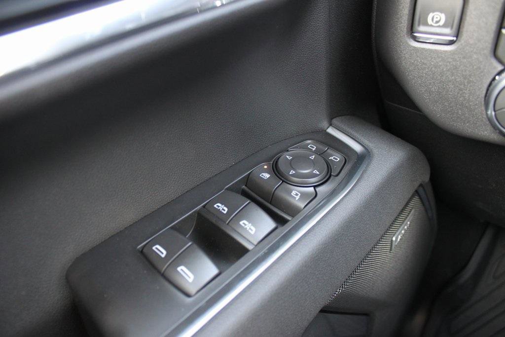 New 2026 GMC Sierra 1500 SLT w/ SLT Premium Plus Package image 13