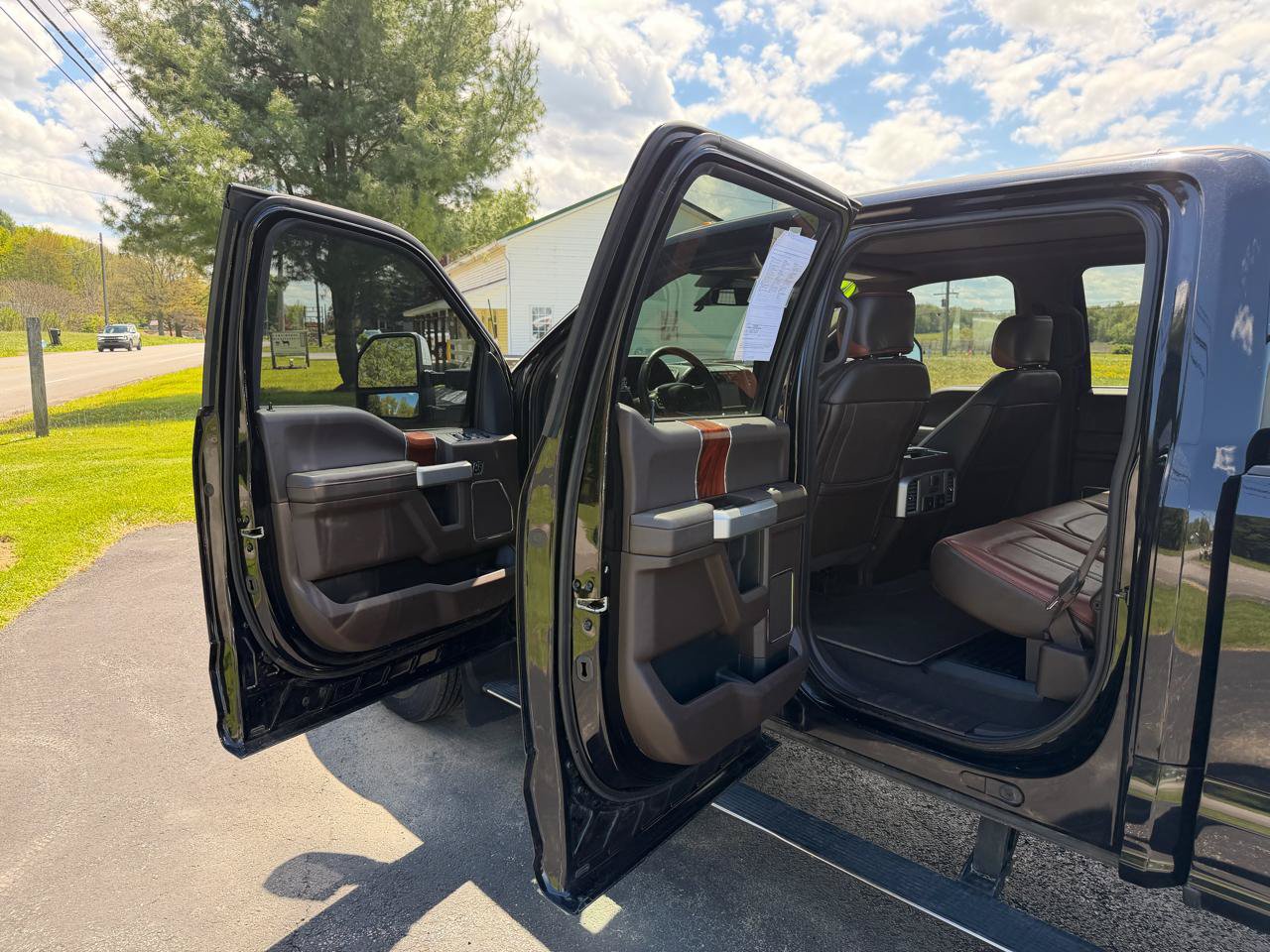 Used 2019 Ford F450 King Ranch w/ King Ranch Ultimate Package AWD/4WD image 45
