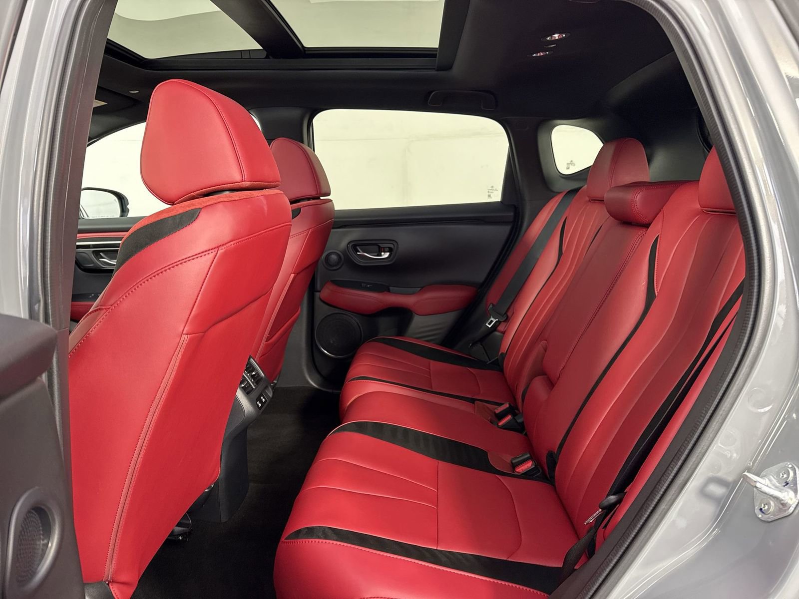 Certified 2025 Acura ADX A-Spec image 22