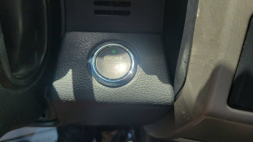Used 2020 Ford F150 Lariat AWD/4WD image 23