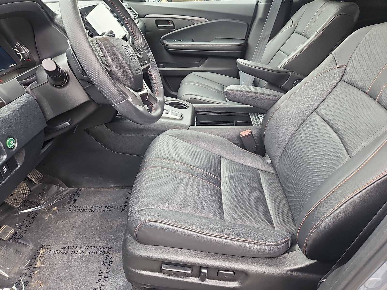 Used 2023 Honda Passport TrailSport image 31