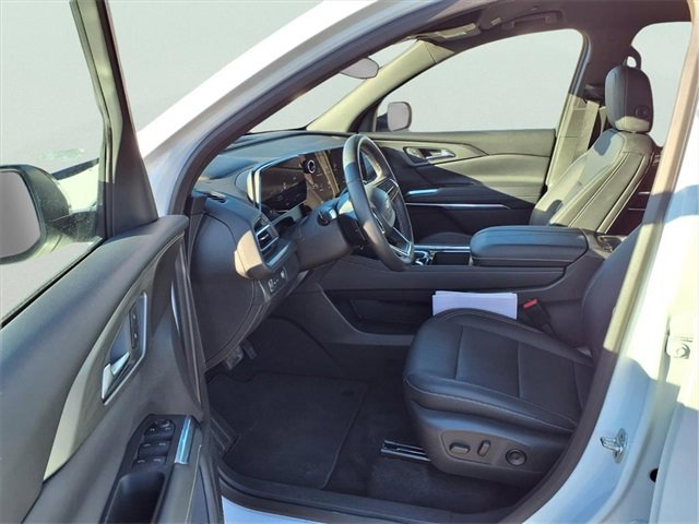 Certified 2025 Chevrolet Traverse LT image 21