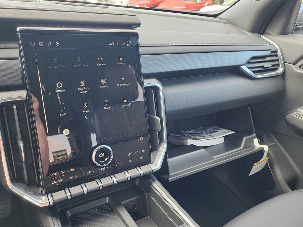 New 2026 GMC Acadia Elevation image 37
