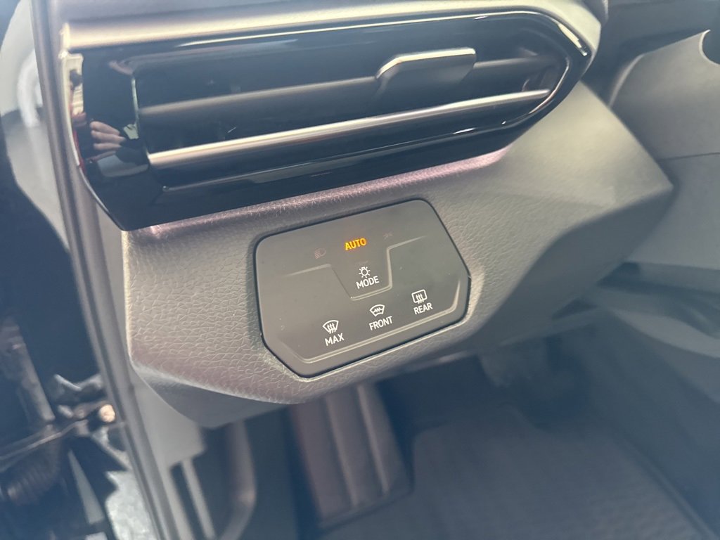 New 2025 Volkswagen ID.4 Pro image 11