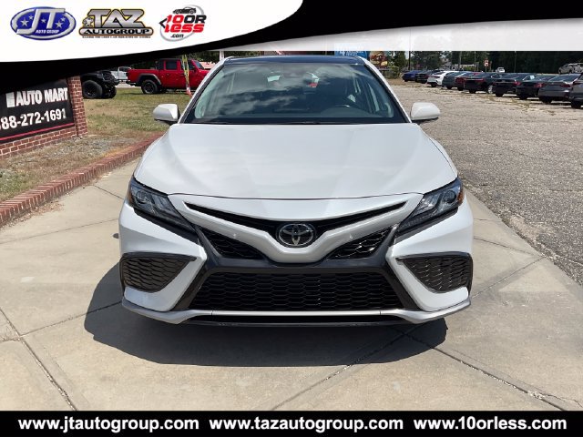 Used 2022 Toyota Camry XSE w/ Navigation Package FWD image 2