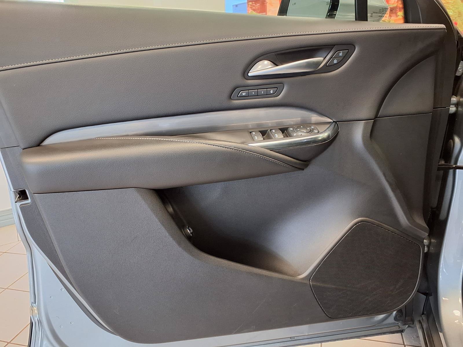 Certified 2024 Cadillac XT4 Premium Luxury w/ Technology Package FWD image 22