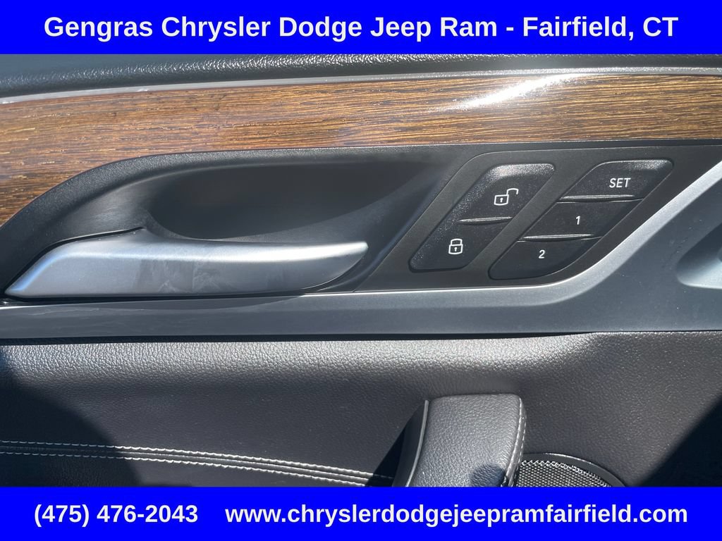 Used 2018 BMW X3 xDrive30i w/ Driving Assistance Package AWD/4WD image 45
