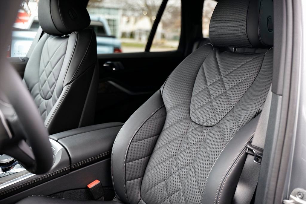New 2026 BMW X5 xDrive40i w/ M Sport Package image 22