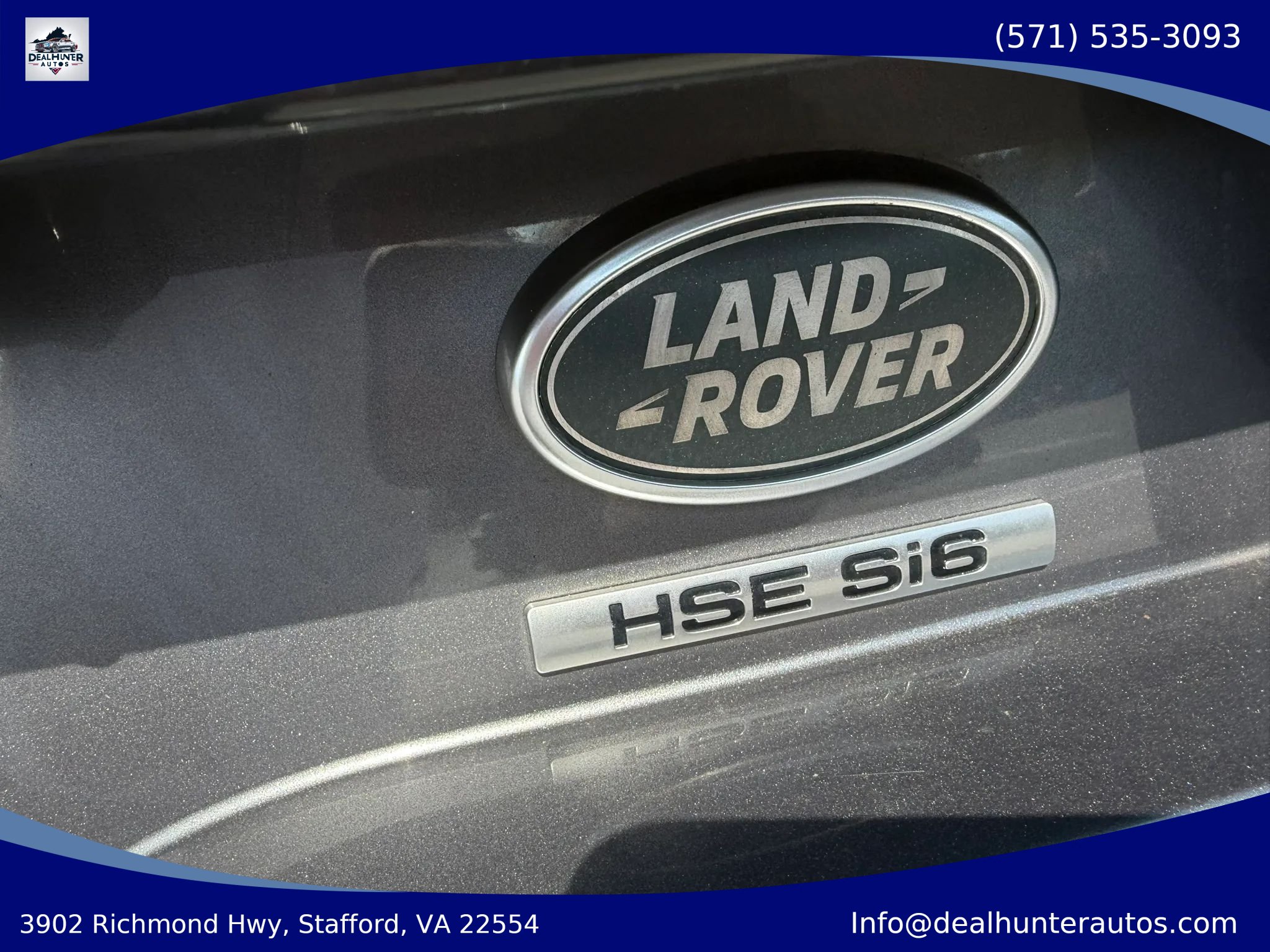 Used 2017 Land Rover Discovery HSE AWD/4WD image 14