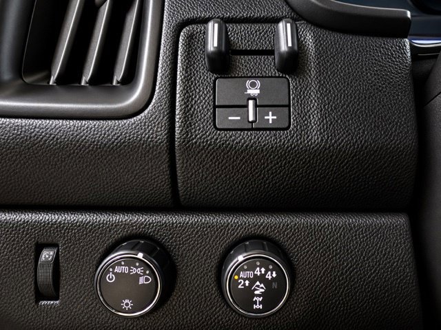 Used 2020 Chevrolet Colorado ZR2 AWD/4WD image 32