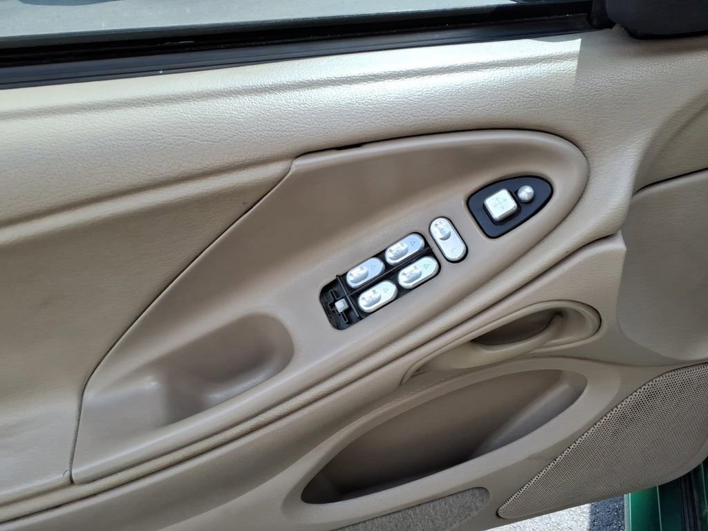 Used 1999 Ford Mustang Cobra image 12