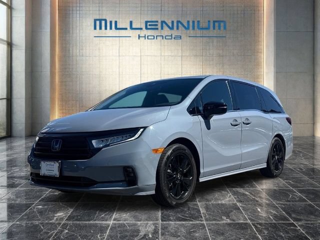 Used 2024 Honda Odyssey Sport image 1