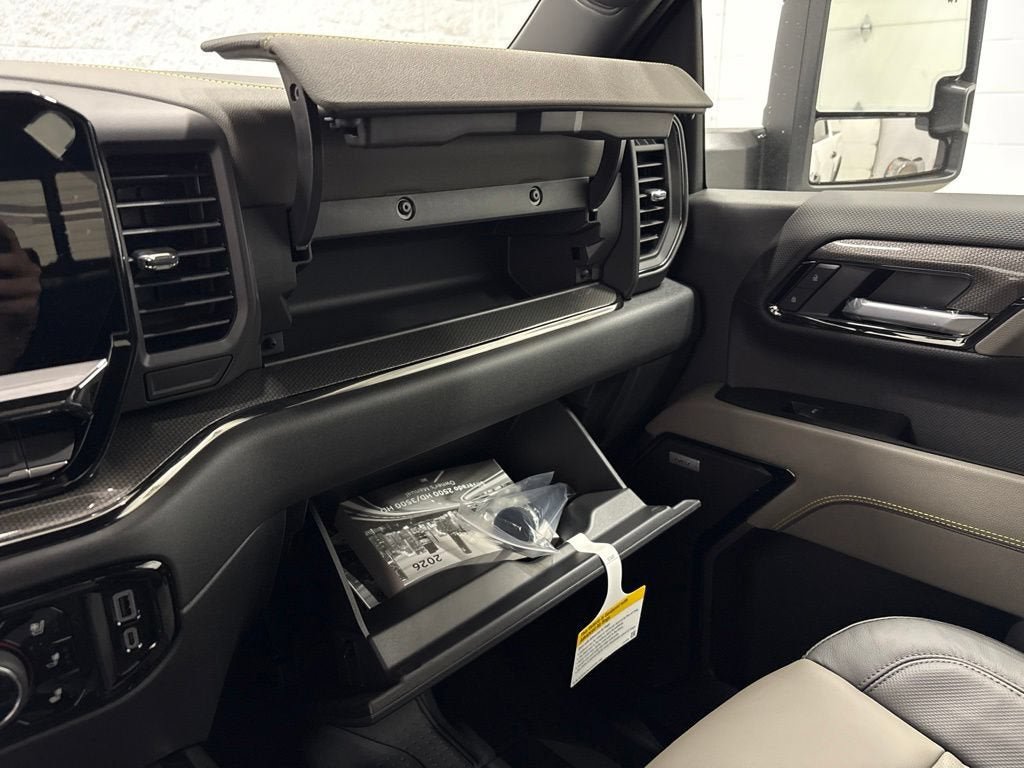 New 2026 Chevrolet Silverado 2500 ZR2 w/ LPO, Dark Essentials Package AWD/4WD image 29