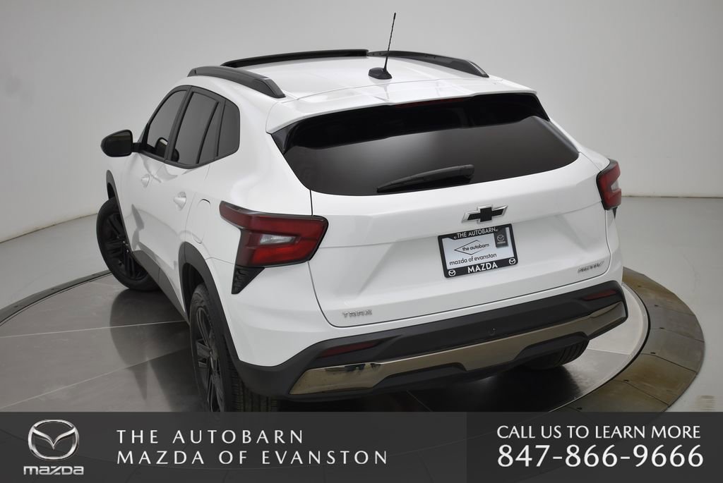 Used 2025 Chevrolet Trax ACTIV w/ Sunroof Package image 10