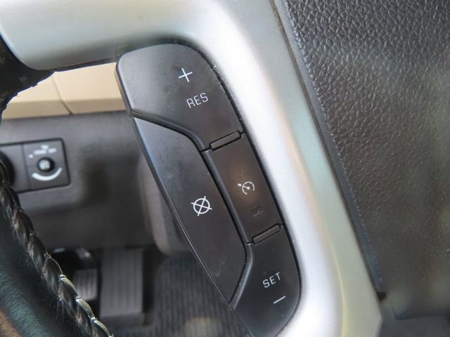 Used 2012 Chevrolet Traverse LTZ image 19