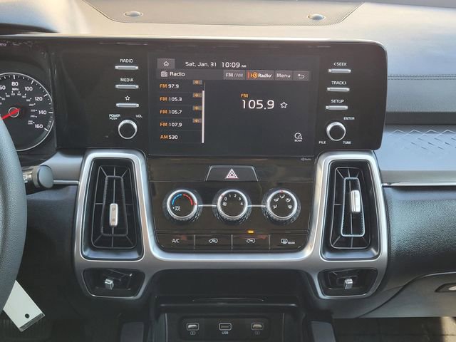Used 2021 Kia Sorento LX image 21