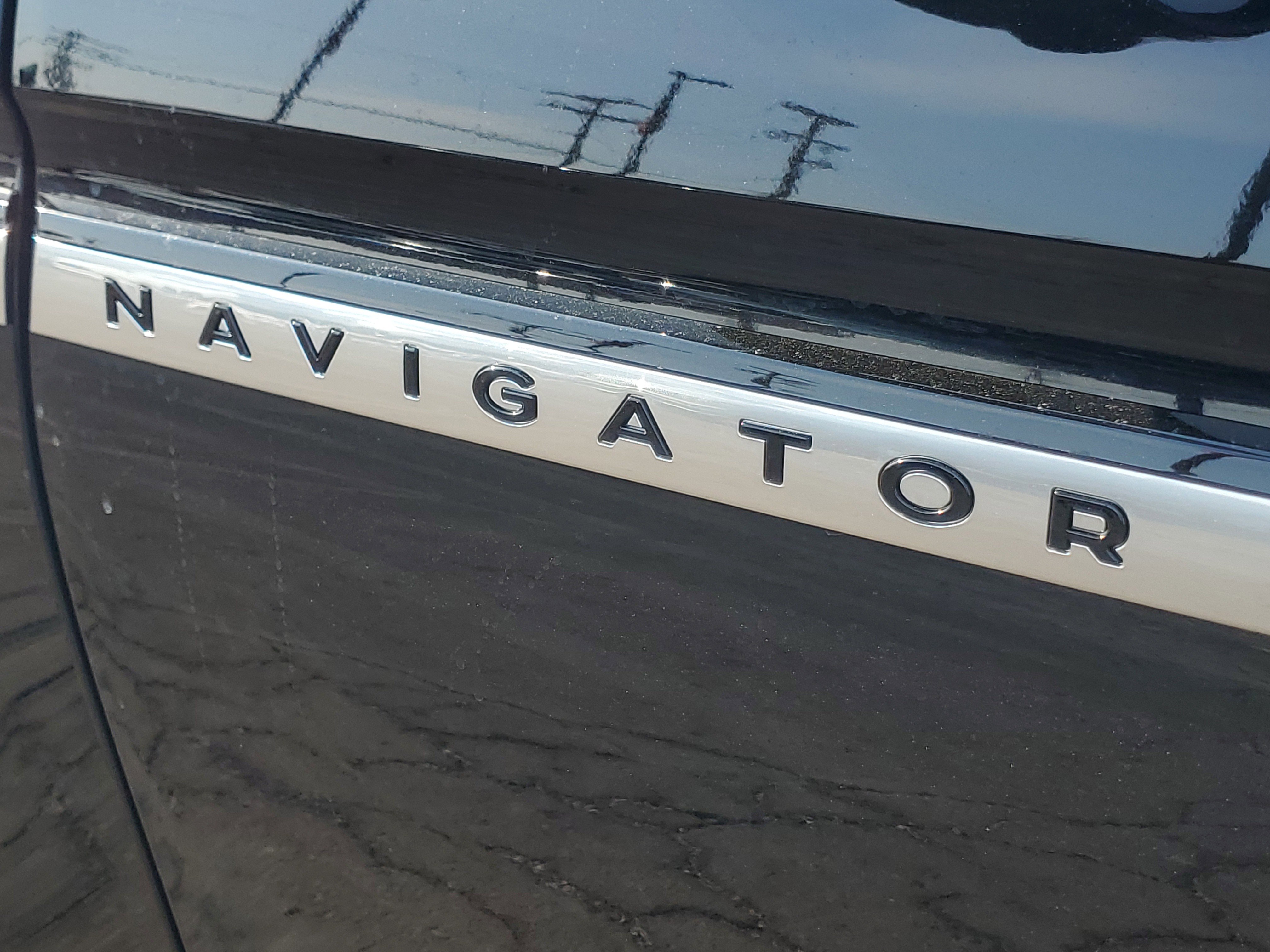 New 2026 Lincoln Navigator Reserve image 7