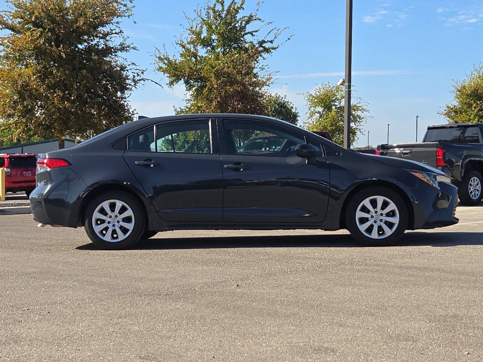 Certified 2024 Toyota Corolla LE FWD image 6
