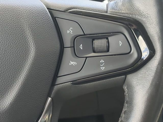 Used 2023 Chevrolet Bolt EUV Premier w/ Sun & Sound Package image 27