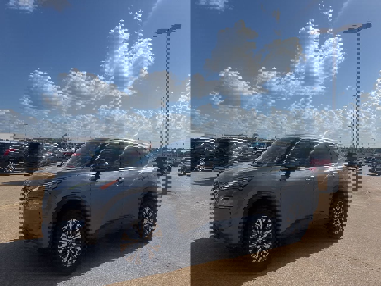 Certified 2021 Nissan Rogue SV image 12