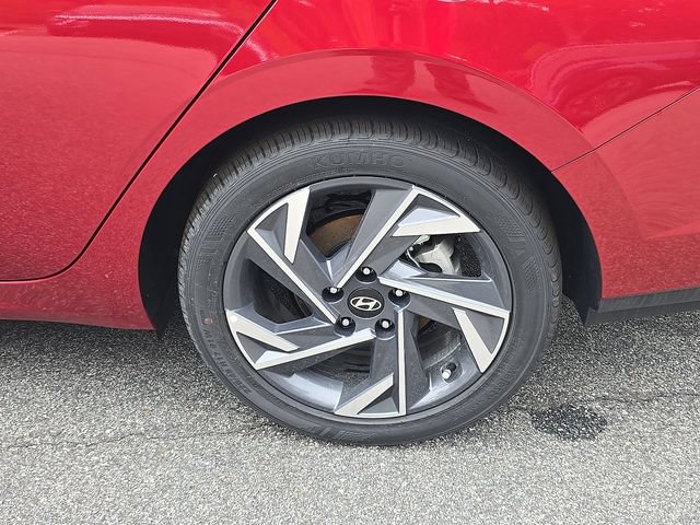 Certified 2025 Hyundai Elantra Sport FWD image 41