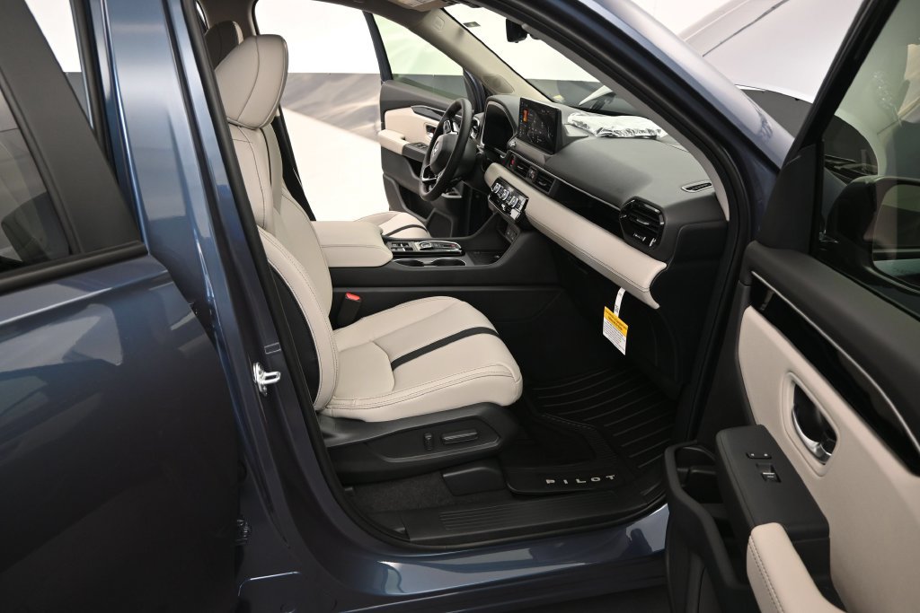 New 2026 Honda Pilot EX-L image 11
