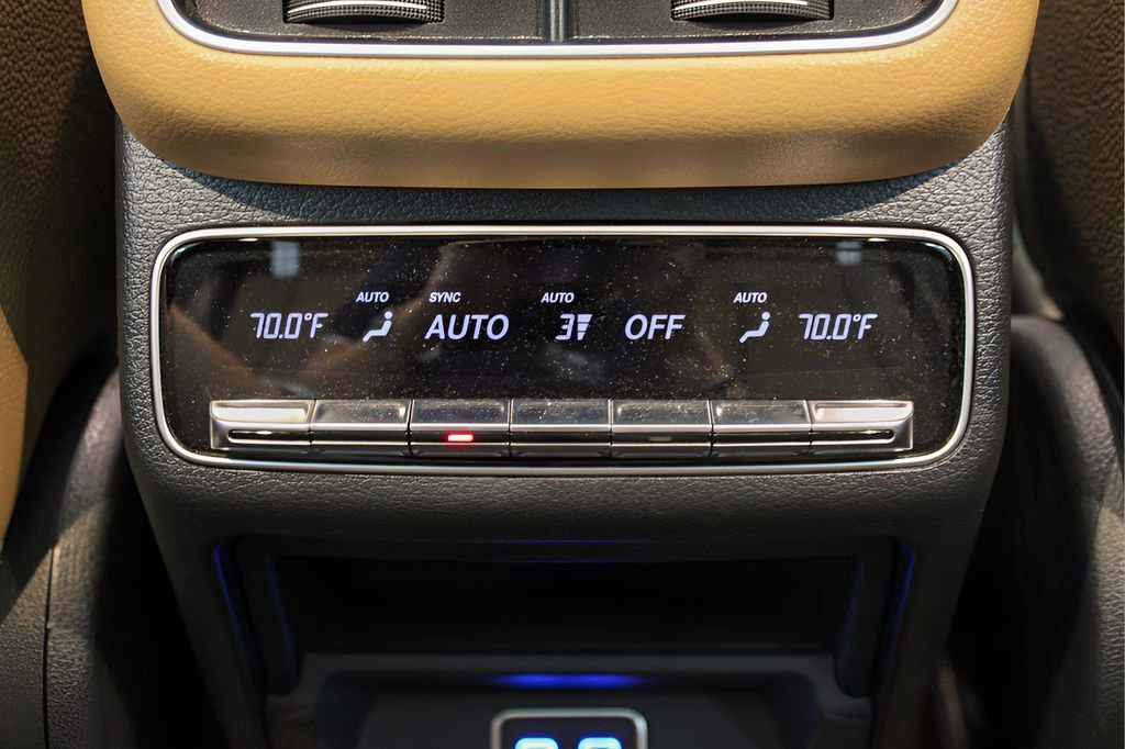 Used 2024 Mercedes-Benz GLE 350 4MATIC image 29