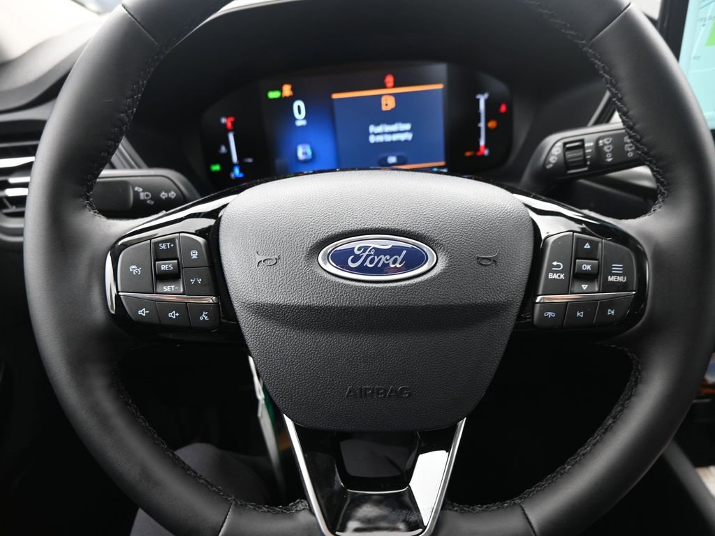New 2026 Ford Escape SE image 18