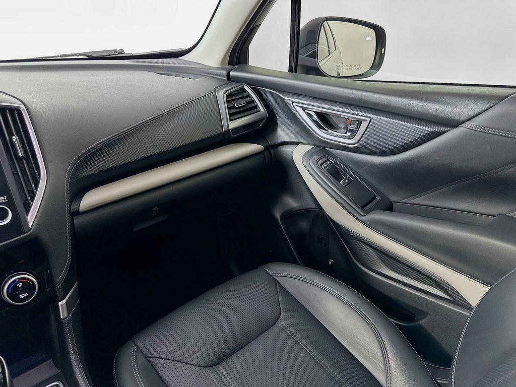 Used 2022 Subaru Forester Limited w/ Popular Package #3 image 24