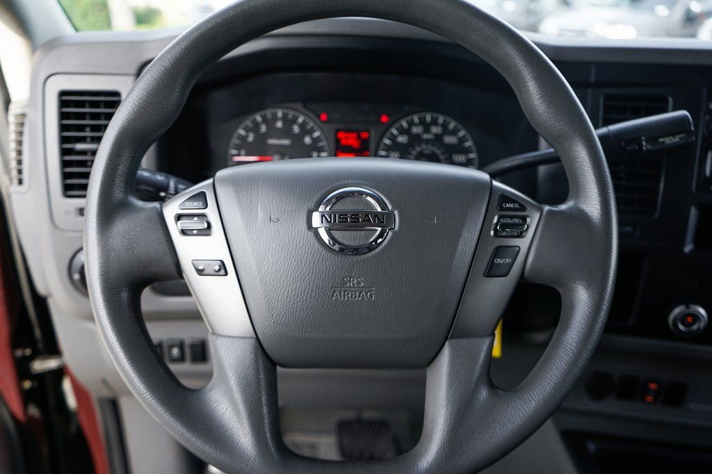 Used 2013 Nissan NV 3500 SV image 26