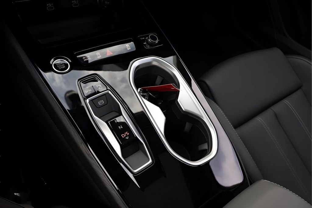 New 2026 Audi A6 Premium Plus image 24