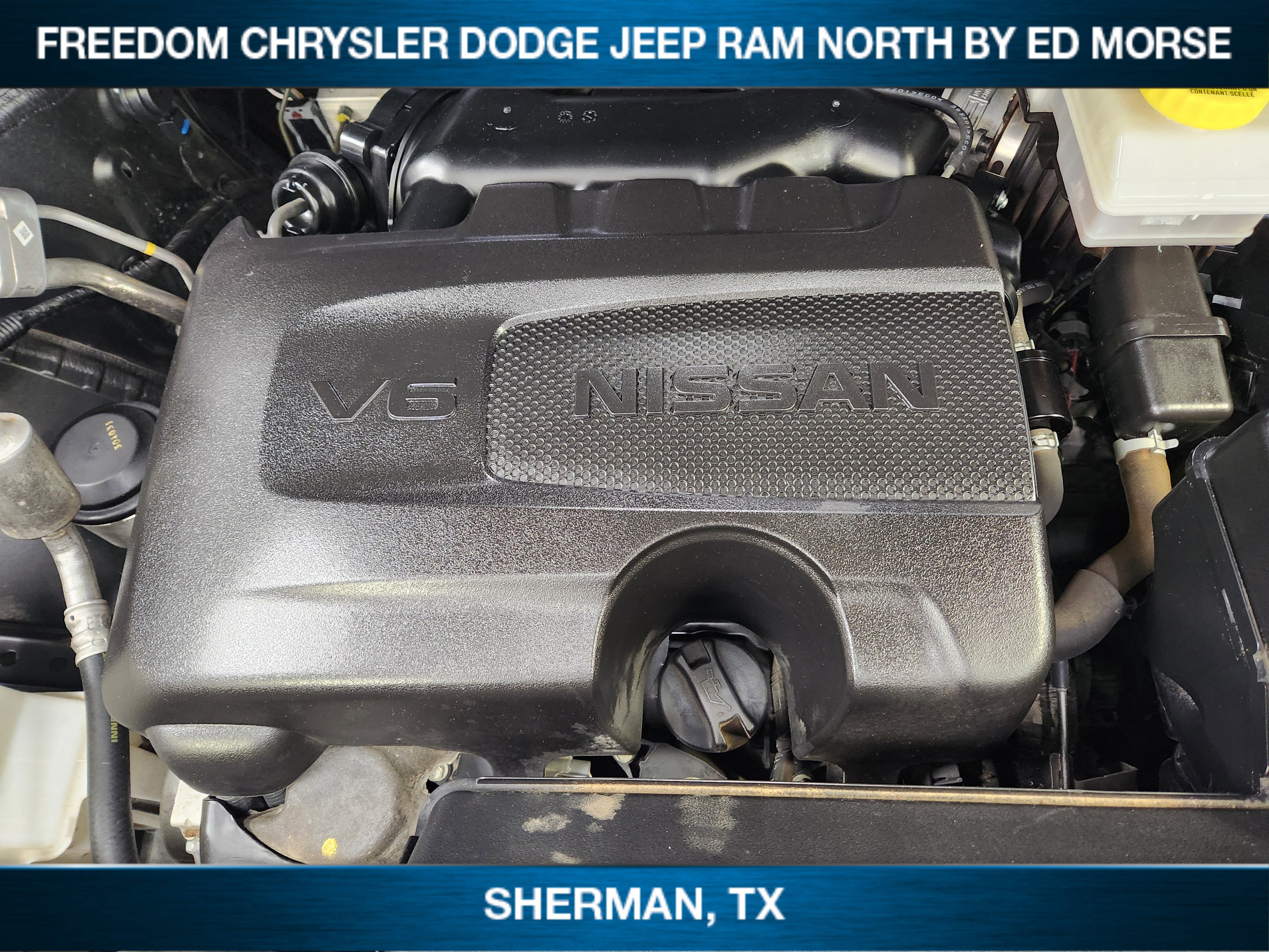 Used 2023 Nissan Pathfinder SL w/ Black Appearance Package FWD image 23
