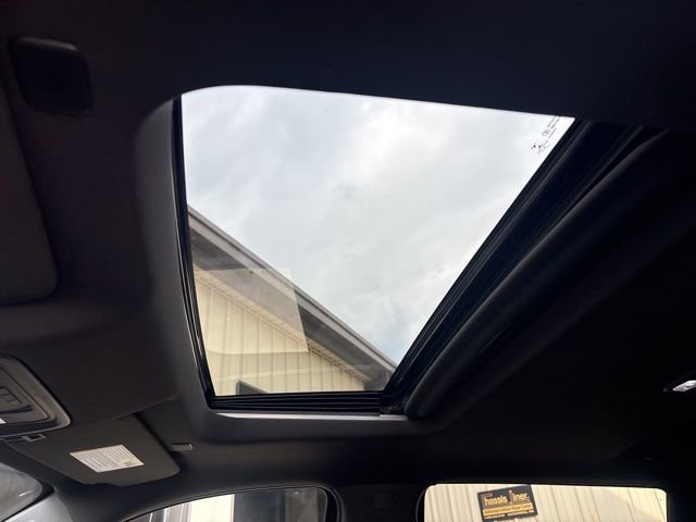 Used 2021 GMC Sierra 1500 AT4 w/ AT4 Preferred Package image 31