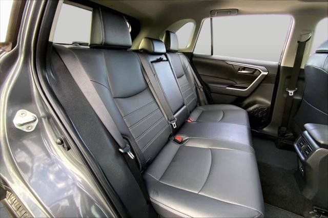 Certified 2024 Toyota RAV4 XLE Premium AWD/4WD image 18