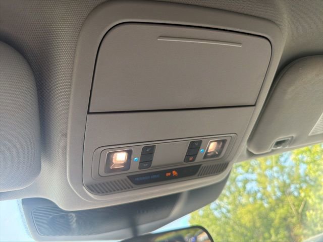 Used 2023 Ford Explorer XLT RWD image 19