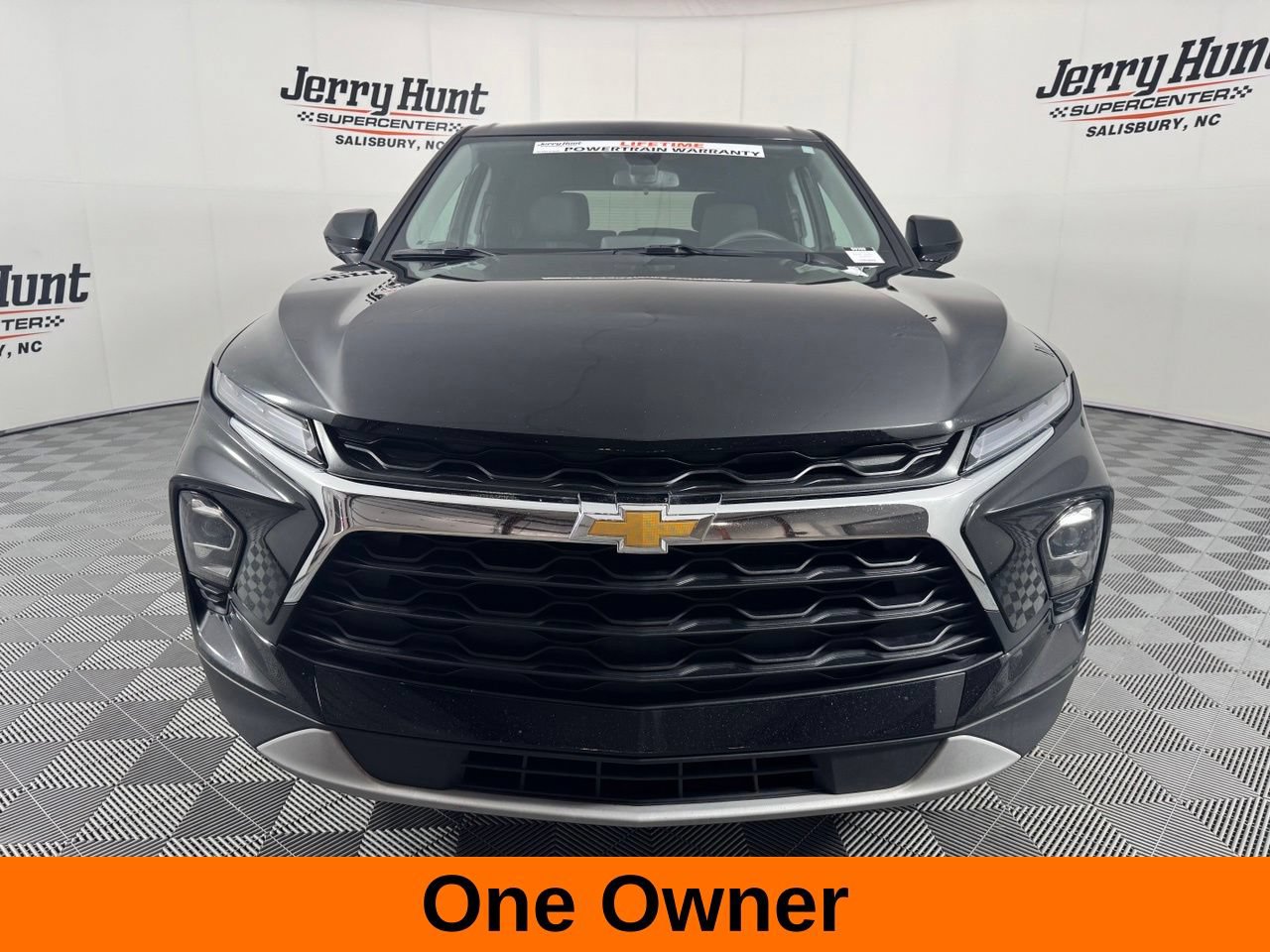 Used 2025 Chevrolet Blazer LT FWD image 4