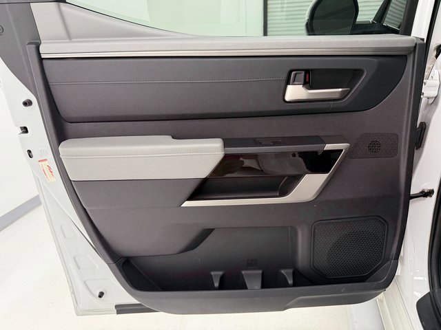 Used 2022 Toyota Tundra Limited image 34