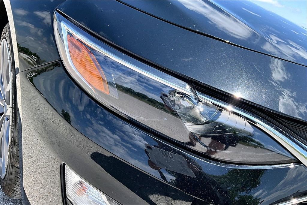 Used 2025 Chevrolet Malibu LT FWD image 26